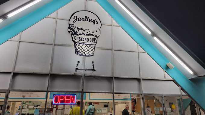 Jarling's Custard Cup - Champaign